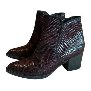 EUC GABOR Girls Leather Snake Skin Print Ankle Boot  - size 4.5